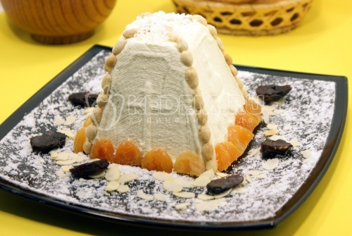 Пасха творожная с кокосовой стружкой