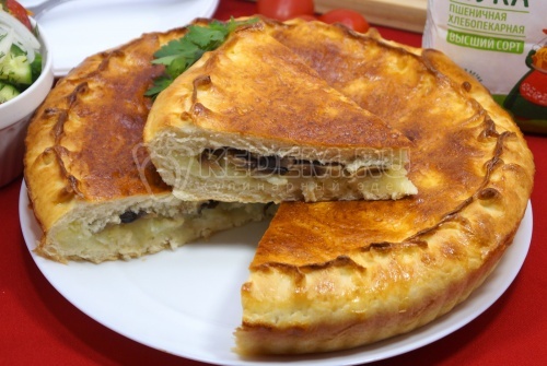 Пирог с грибами