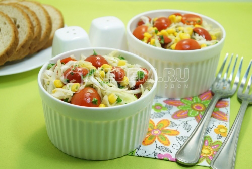 Салат с капустой