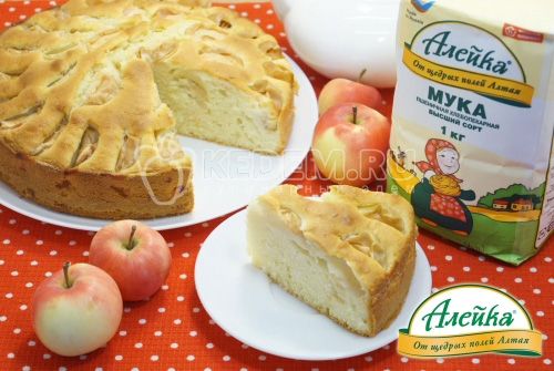 Яблочный пирог
