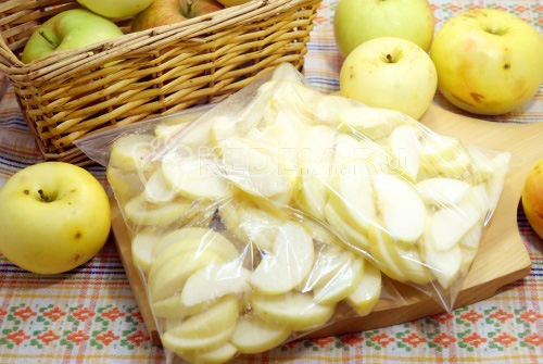 Заморозка яблок Яблочки для Шарлотты