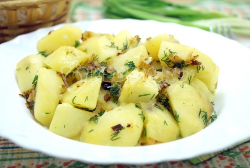 Запеченный в фольге картофель