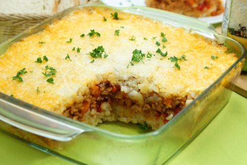 Запеканка с фаршем и рисом в духовке