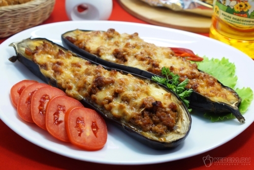 Баклажаны с фаршем в духовке