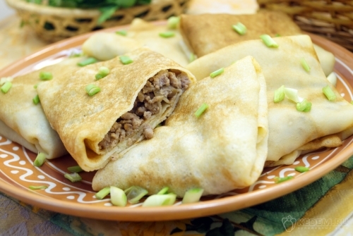 Блины с фаршем и грибами