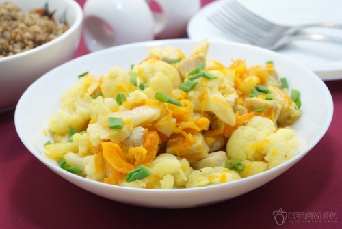 Цветная капуста с куриной грудкой