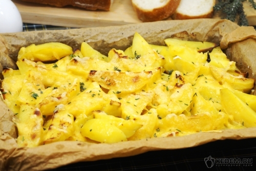 Картошка с сыром в духовке