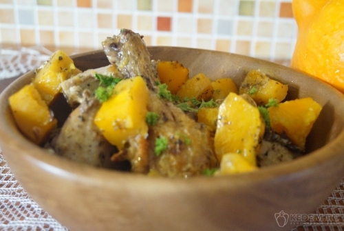 Курица с тыквой и прованскими травами