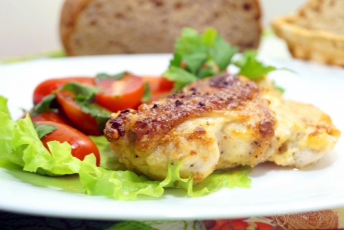 Сочная куриная грудка с сыром в духовке