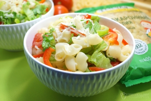 Макароны с летними овощами