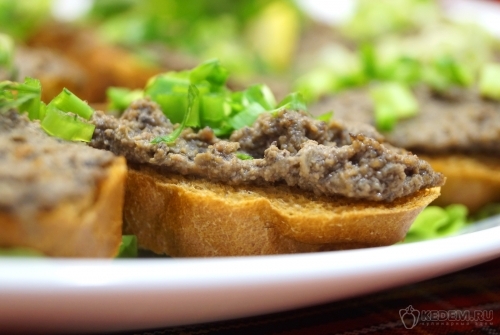 Паштет из куриной печени с грибами