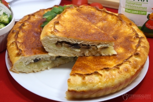 Пирог с грибами