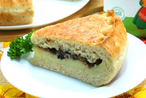 Пирог с картофелем и грибами