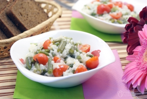 Рис со стручковой фасолью и овощами