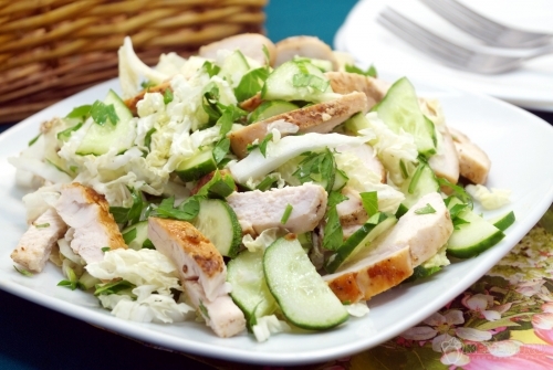 Салат из пекинской капусты с курицей Пекин