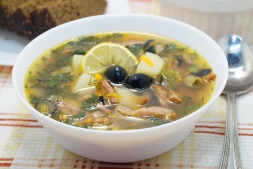 Солянка Скромная