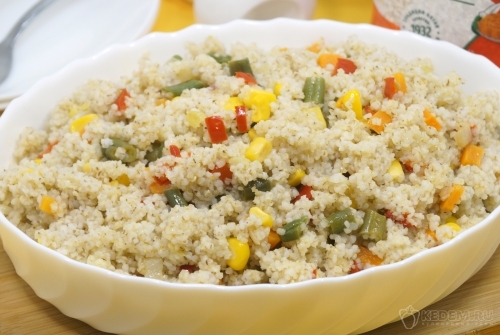 Ячневая каша с овощами