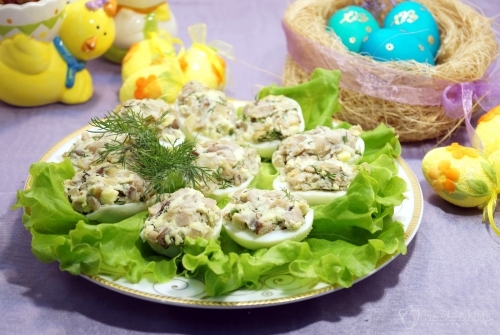 Яйца фаршированные грибами