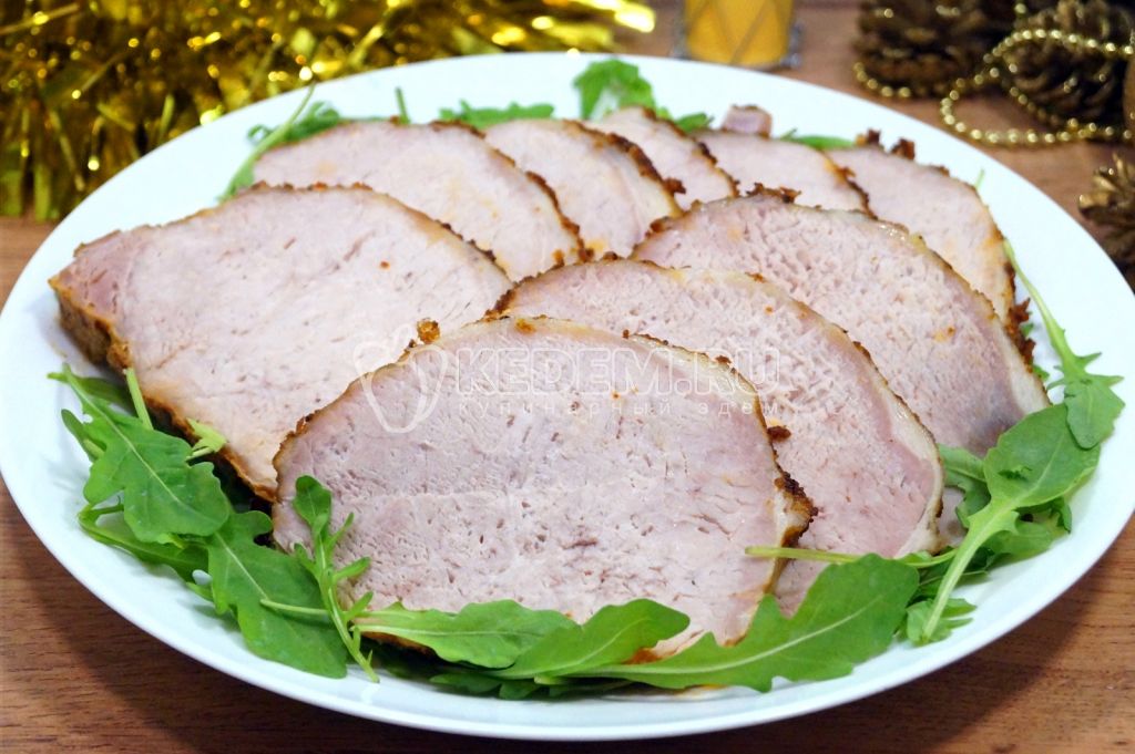 Домашняя буженина с аджикой