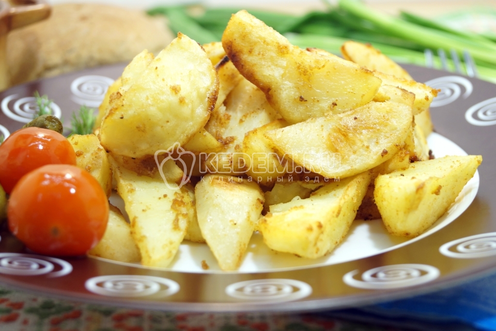 Картофель дольками в духовке
