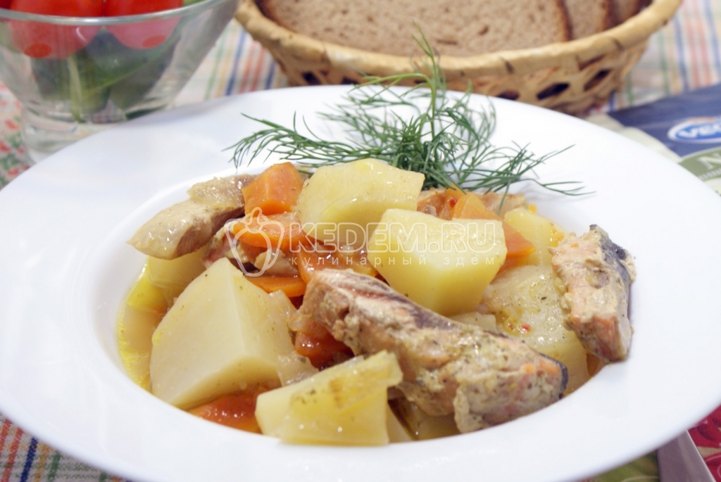 Кета с картофелем
