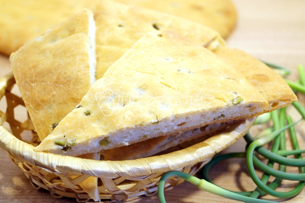 Лепешка с чесночными стрелками Сандра
