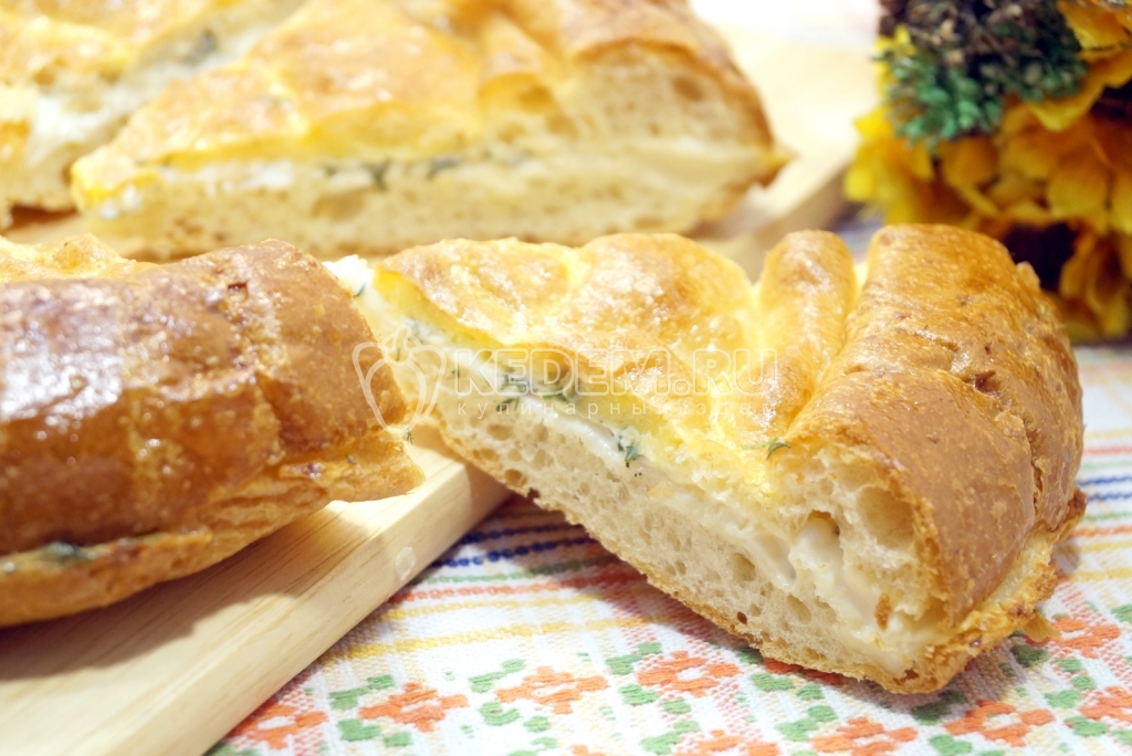 Ленивые лепешки с сыром и зеленью в духовке