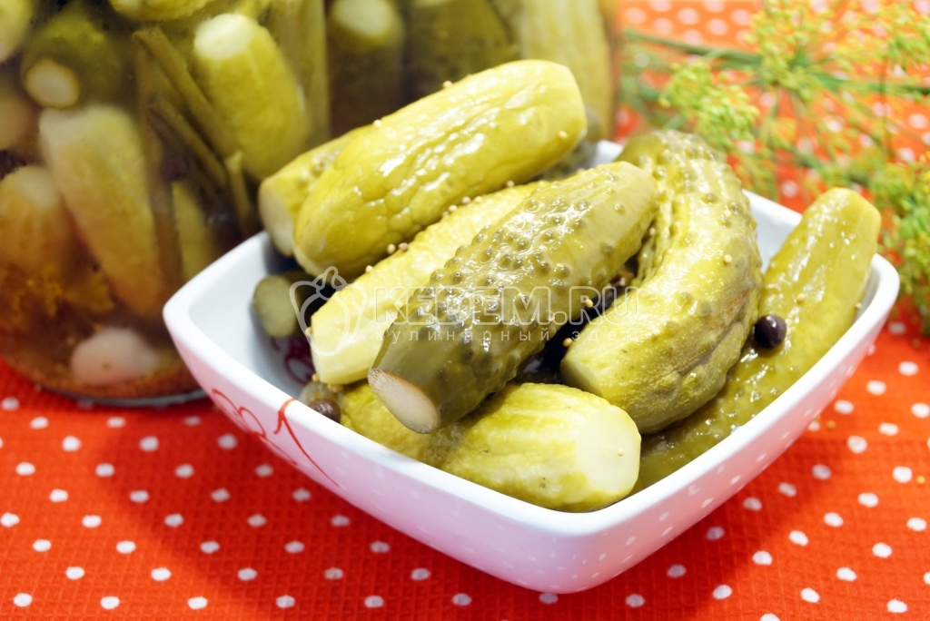 Маринованные огурцы с горчицей Пальчики оближешь