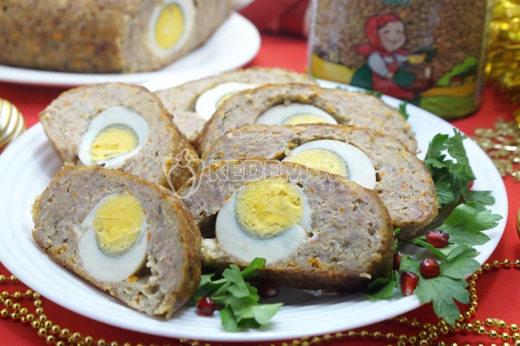 Мясной рулет Праздничный