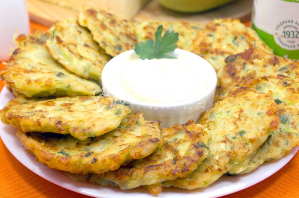 Оладьи из кабачков с сыром