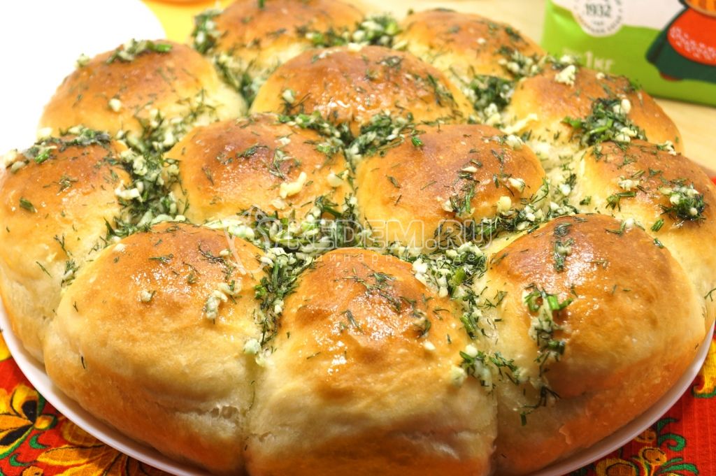 Пампушки с чесноком