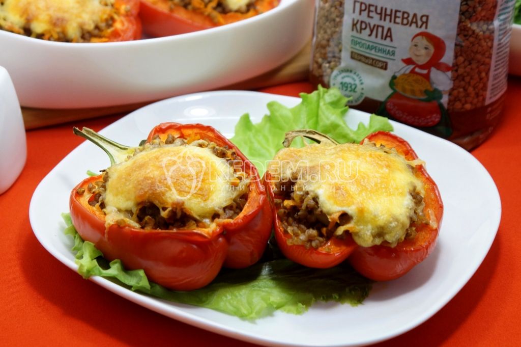 Перцы фаршированные гречкой