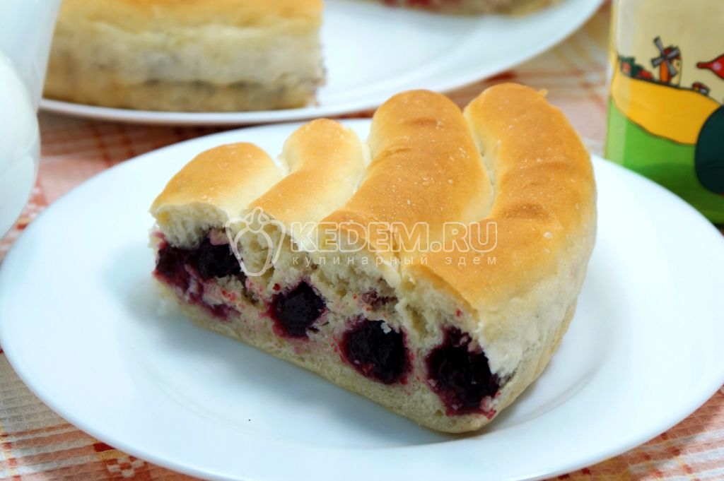 Пирог-улитка с вареньем