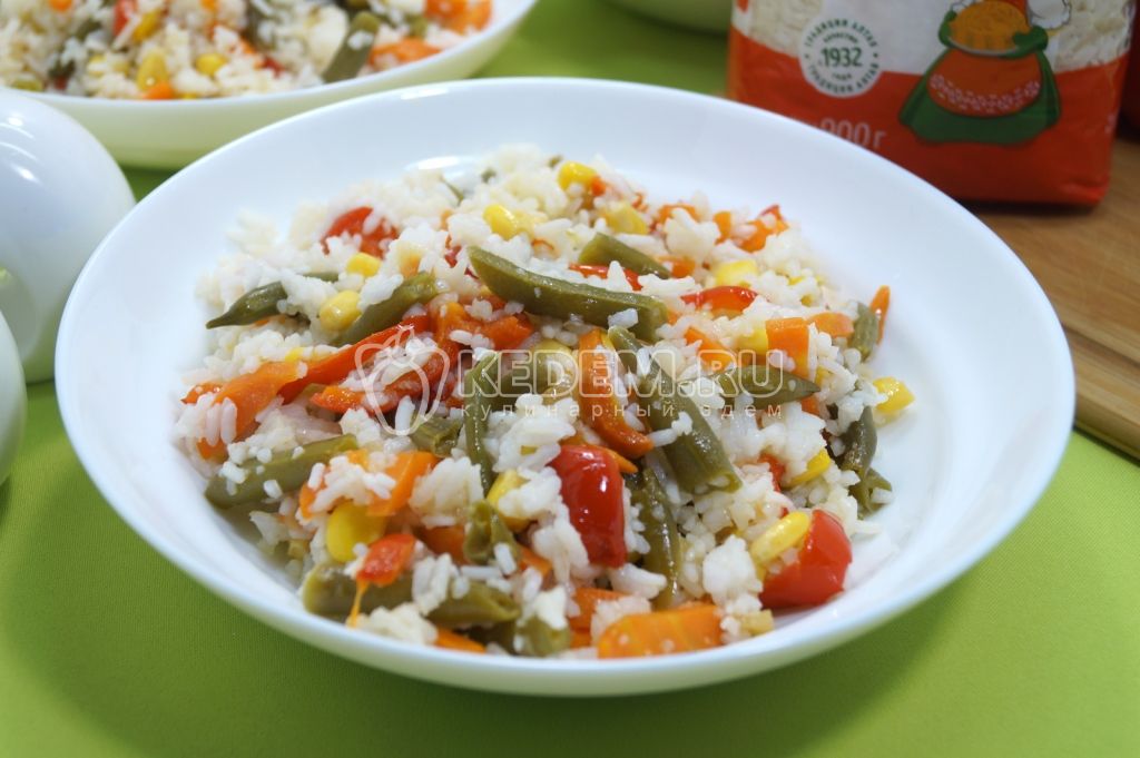 Постный рис с овощами