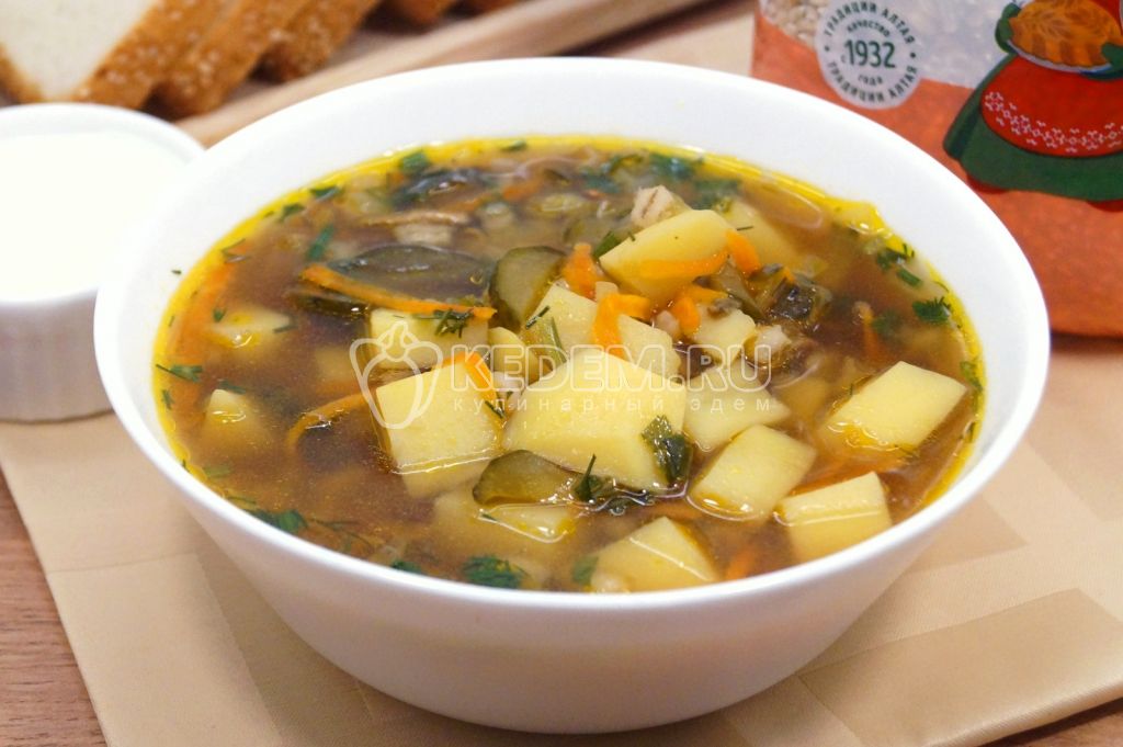 Рассольник с грибами и перловкой по-сибирски