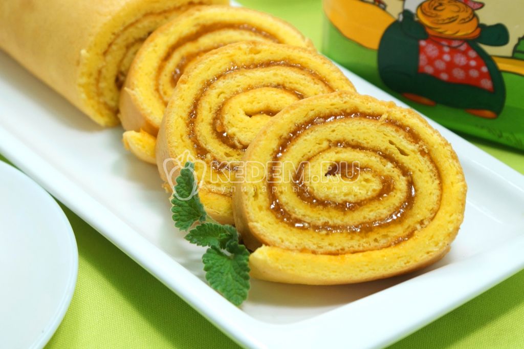 Рулет с джемом