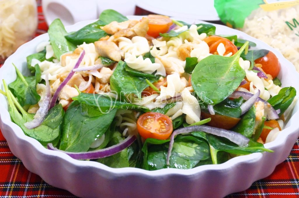 Салат с макаронами Фреско