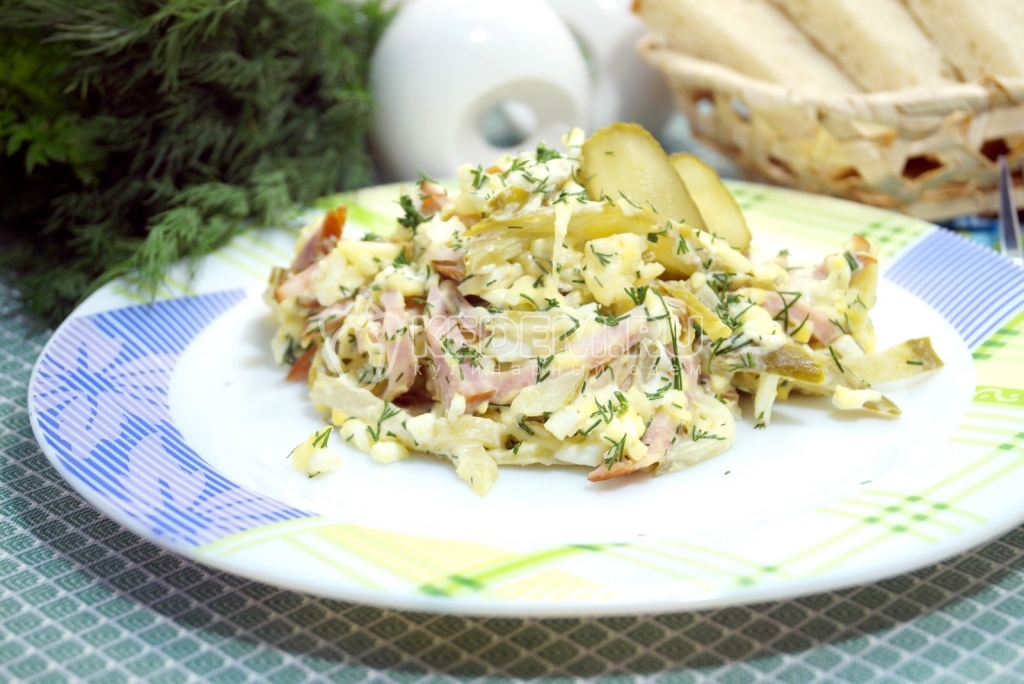 Салат с ветчиной, сыром и огурцами Любимый мужчина