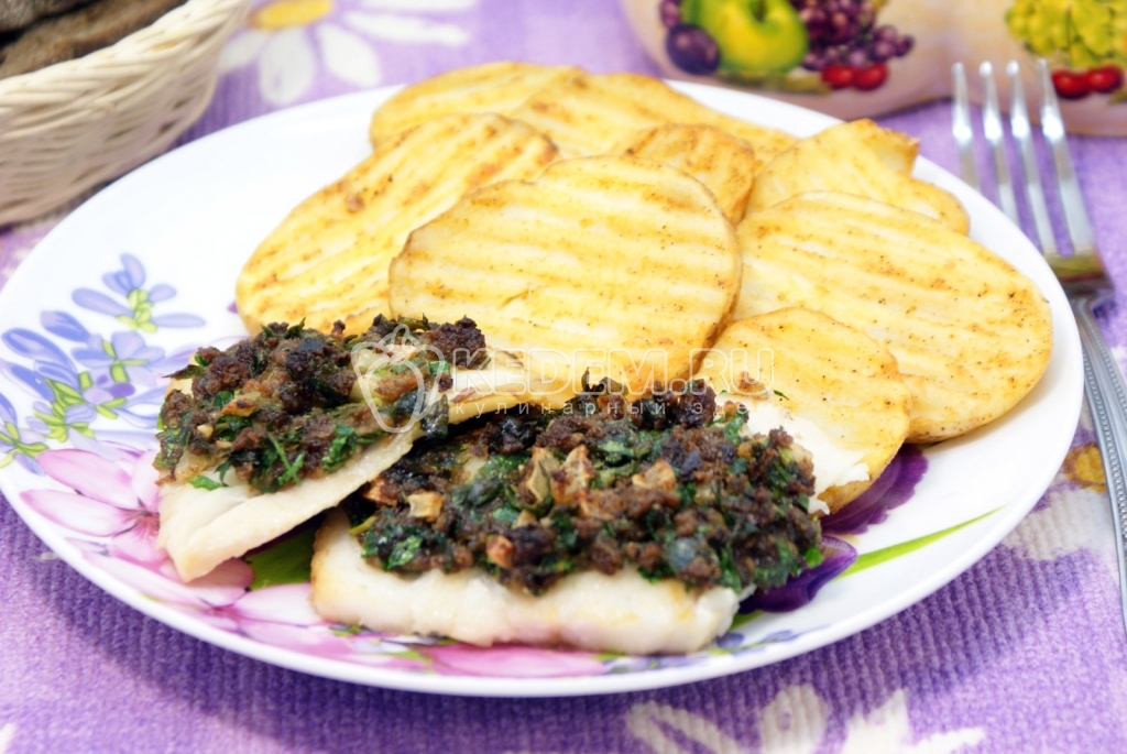 Треска с картофельными ломтиками