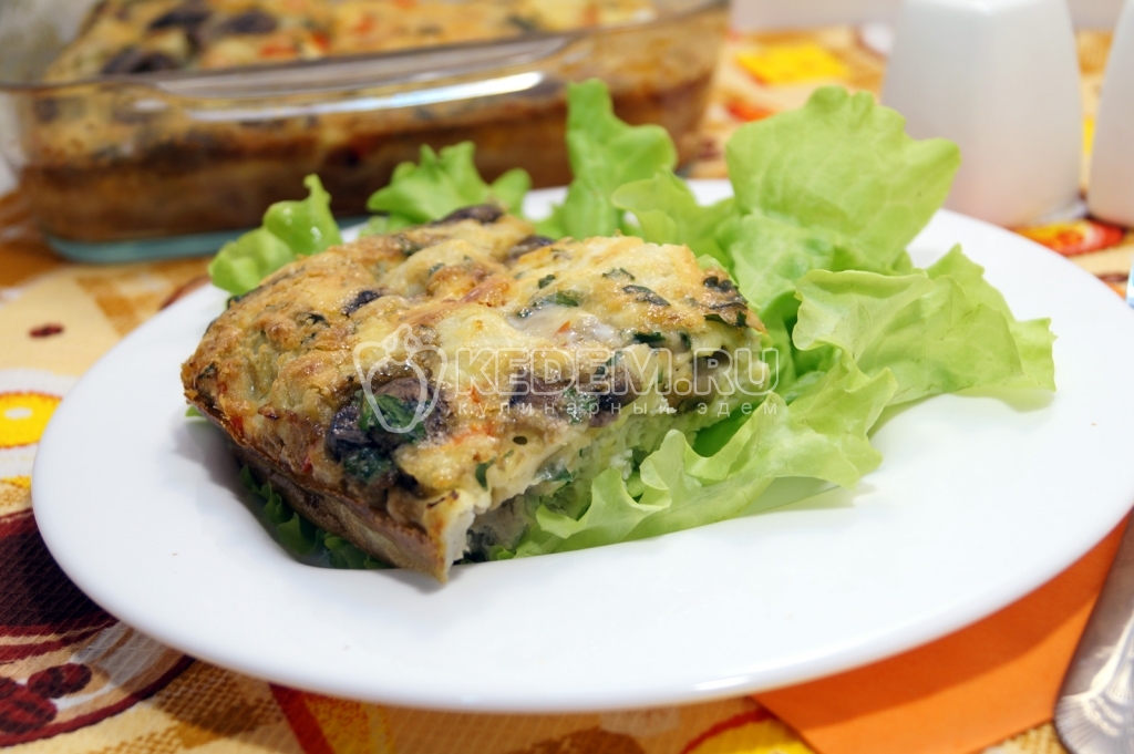 Яичная запеканка с грибами и овощами